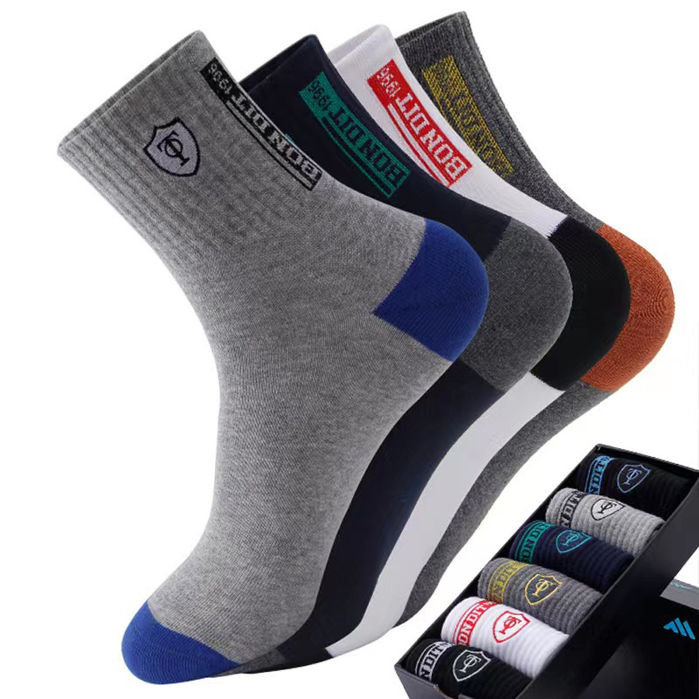 ถุงเท้าผู้ชายแบบพรีเมียม 5/10  - Cotton Crew Sock Pack บทวิจารณ์และราคา